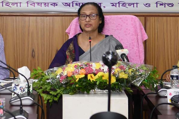 ‘নারী উদ্যোক্তাদের জন্য সব জেলায় বিক্রয়কেন্দ্র হবে’

