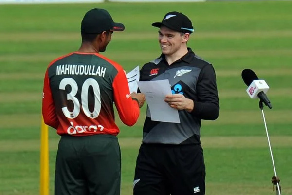 আবারও টস হার, ব্যাটিংয়ে নিউজিল্যান্ড