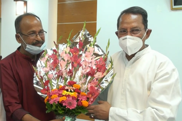 'বঙ্গবন্ধুর হত্যাকান্ড নিয়ে খন্ডিত ইতিহাস প্রচার হচ্ছে' 