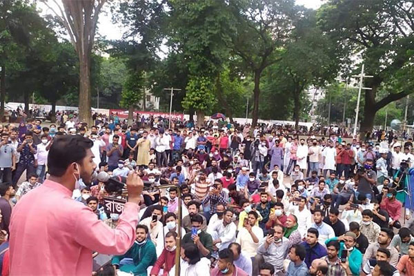 নির্বাচনের সময় এগিয়ে আসায় ধরপাকড় শুরু করেছে সরকার: নুর