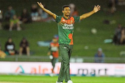 কিউইদের উড়ন্ত শুরুর পর জোড়া আঘাত শরিফুলের