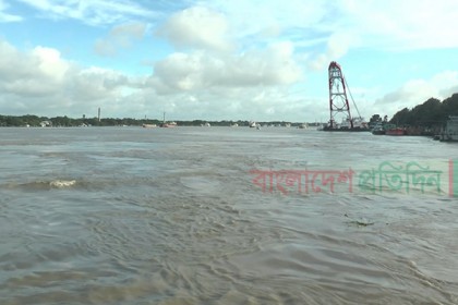 দক্ষিণাঞ্চলের ৯ পয়েন্টে নদীর পানি বিপৎসীমার উপরে