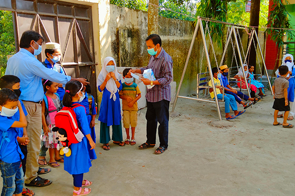 কুমিল্লায় শিক্ষাপ্রতিষ্ঠানের কার্যক্রম শুরু