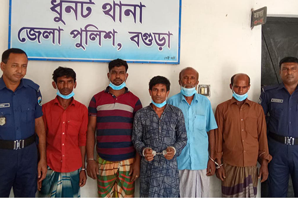 ধুনটে ওয়ারেন্টভুক্ত ১২ মামলার আসামিসহ ৫ জন গ্রেফতার