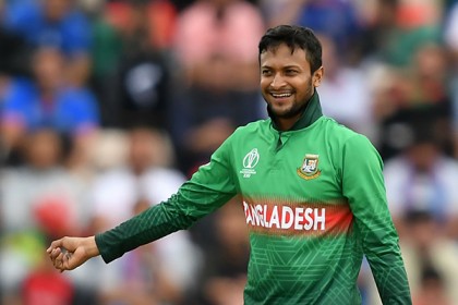 আইপিএল খেলতে আমিরাতের উদ্দেশ্যে সাকিব