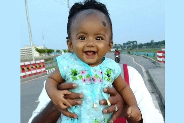 অর্থাভাবে চিকিৎসা হচ্ছে না শিশু তাহিয়ার

