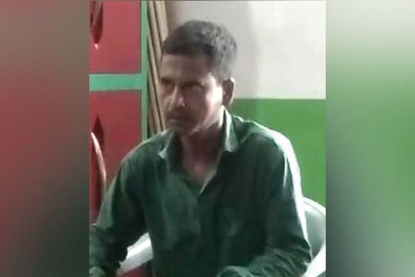 মাকে খুন করে ঘরে পুঁতে রাখে ছেলে, আড়াই বছর পর রহস্য উদঘাটন