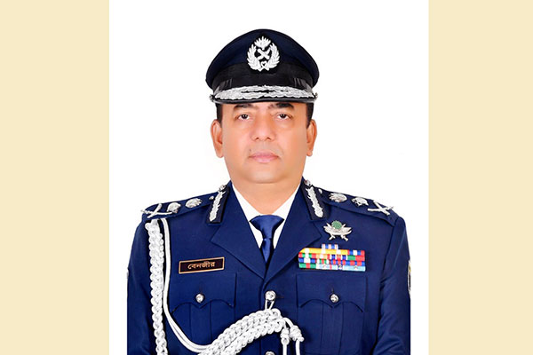 ফেসবুক ইউটিউব মনিটরিং করতে মাঠ পুলিশকে নির্দেশ আইজিপির