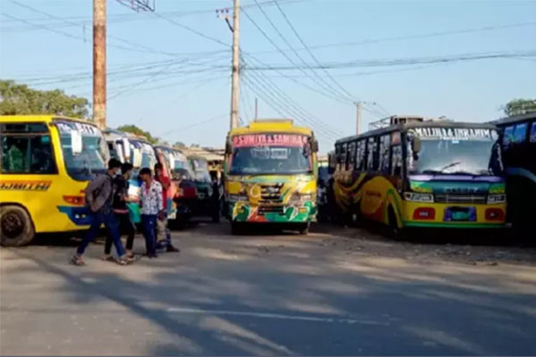 অনির্দিষ্টকালের জন্য ঢাকা-সুনামগঞ্জ বাস চলাচল বন্ধ!

