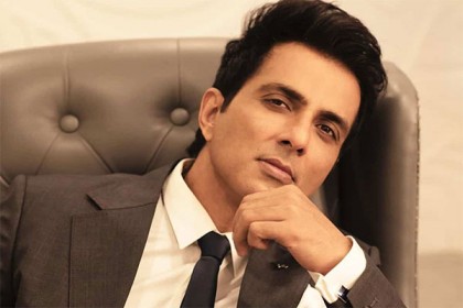 সোনু সুদের বিরুদ্ধে ​২০ কোটি রুপি কর ফাঁকির অভিযোগ!