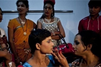 নতুন শিক্ষাক্রম : প্রথমবারের মতো যে সুবিধা পাচ্ছেন তৃতীয় লিঙ্গের মানুষরা  

