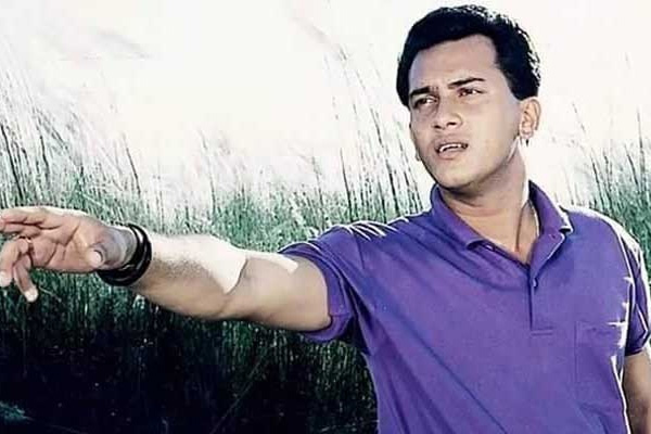 বেঁচে থাকলে আজ ৫০ বছরে পা দিতেন সালমান শাহ

