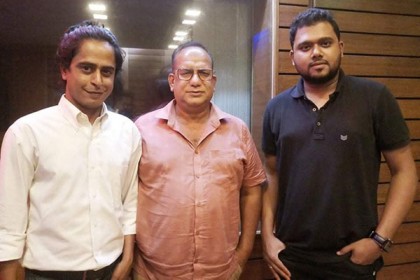 ফের বদিউল আলম খোকনের সিনেমায় গাইলেন কিশোর