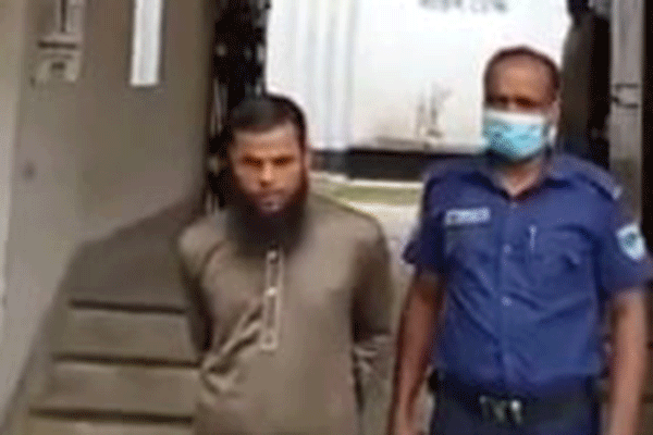 মহেশপুরে দুই ছাত্রীকে ধর্ষণের অভিযোগে মাদ্রাসা শিক্ষক আটক 