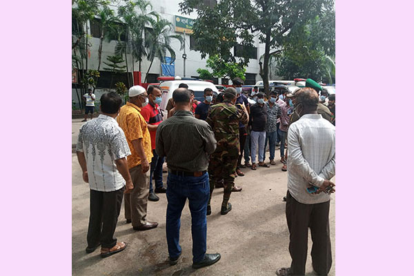 অ্যাপসে চলবে অ্যাম্বুলেন্স, ঢামেকের ভেতরে থাকবে না পার্কিং