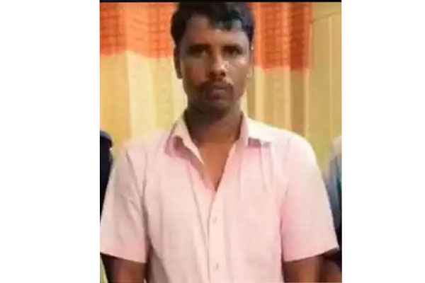পিরোজপুরের অস্ত্র মামলায় ১৭ বছরের কারাদণ্ড 