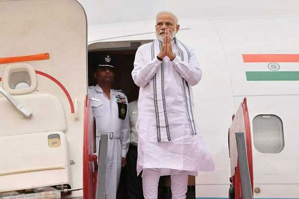 নরেন্দ্র মোদীর বিমানকে পাকিস্তানের আকাশসীমা ব্যবহারের অনুমতি