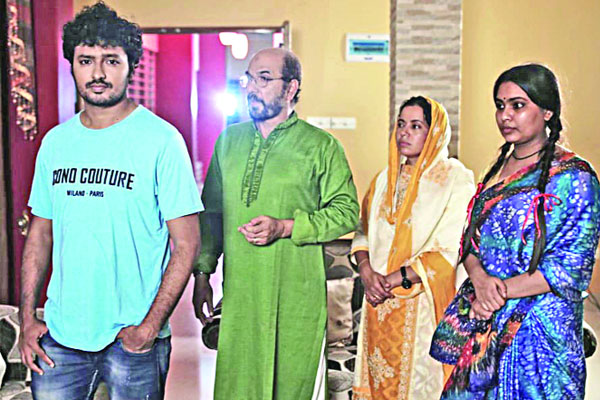 সাব্বিরের ‘চুড়িওয়ালী’
