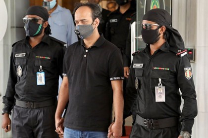 ইভ্যালির রাসেলকে হাজির করা হবে আদালতে 

