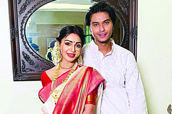 দাস পরিবার প্রভা-আরশ