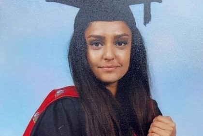 বাংলাদেশি শিক্ষিকাকে হত্যার ঘটনায় যুক্তরাজ্যে তীব্র ক্ষোভ, তুমুল বিতর্ক
