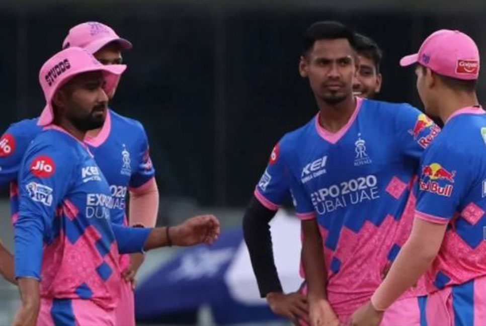 হায়দরাবাদের কাছে হার, চারে ওঠা হলো না মুস্তাফিজদের