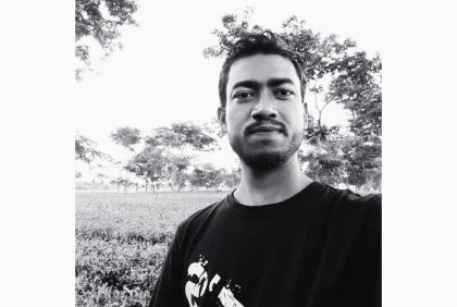 ক্যান্সারের সাথে লড়াই করে না ফেরার দেশে প্রভাষক ইমরান

