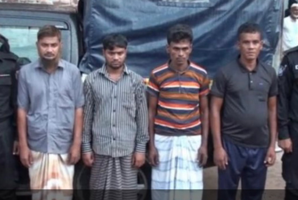 সাভারে ইজিবাইক চোর চক্রের ৫ সদস্য গ্রেফতার
