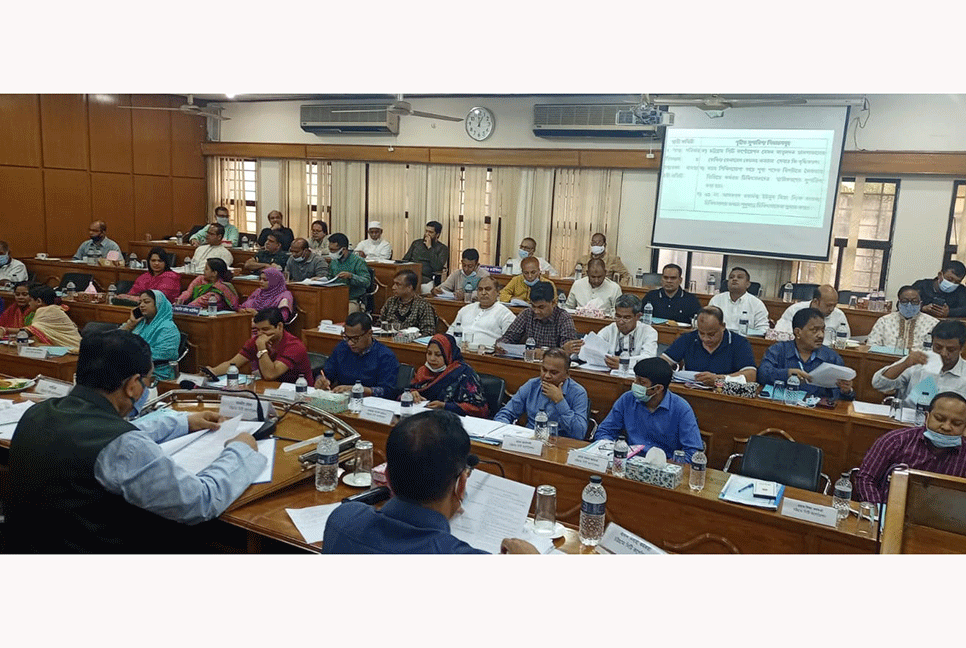 'সমুদ্রে জাহাজ ডুবলে কি সমুদ্রের দোষ'