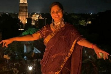 শাড়ি পরায় নারী সাংবাদিককে ঢুকতে বাধা, সেই রেস্তোরাঁ বন্ধের নির্দেশ