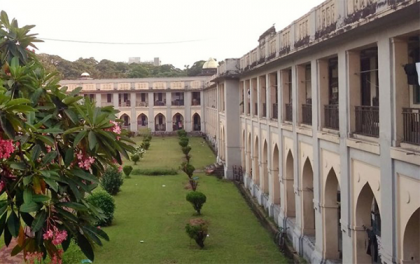 বন্ধ হচ্ছে ঢাবির এসএম হলে নতুন ছাত্র বরাদ্দ 
