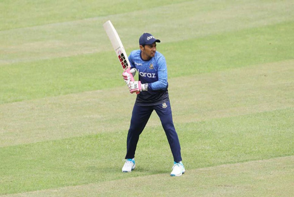 কিপিং ছাড়ার কারণ জানালেন মুশফিক