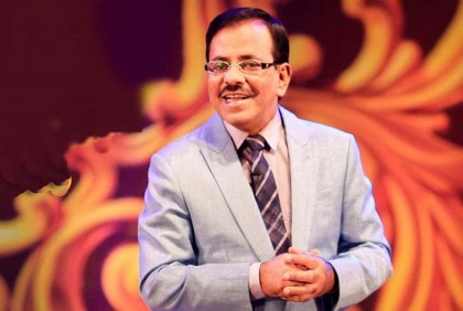 এক কোটি ফলোয়ারের মাইলফলকে হানিফ সংকেত