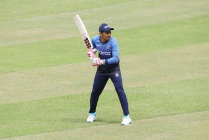 কিপিং ছাড়ার কারণ জানালেন মুশফিক