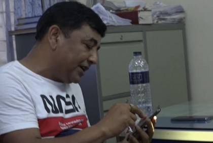 নারীসহ ৩ জনকে পিটিয়ে আহত, আওয়ামী লীগ নেতা আটক