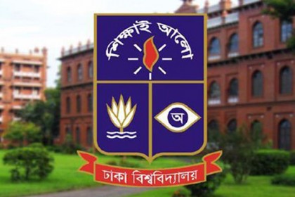 শৃঙ্খলা ভেঙে হলে উঠা শিক্ষার্থীদের বিরুদ্ধে ব্যবস্থা নেবে ঢাবি প্রশাসন