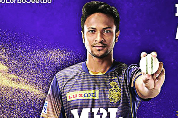 ফিরেই বোলিংয়ে দেখালেন দাপট