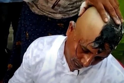 তৃণমূলে যোগ দেওয়ার আগে মাথা মুড়িয়ে প্রায়শ্চিত্ত করলেন বিজেপি বিধায়ক