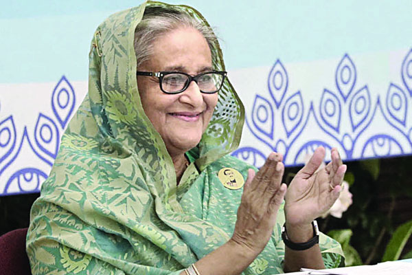 সরকারি কর্মচারীরা জনগণকে সেবা প্রদানে বাধ্য : প্রধানমন্ত্রী