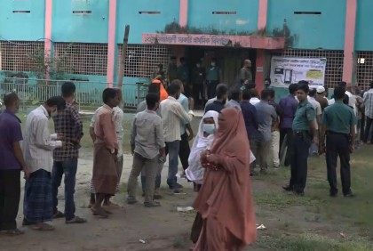 বরিশালে কাউন্সিলর উপ-নির্বাচনের ভোট সম্পূর্ণ, ভোটাররা খুশি