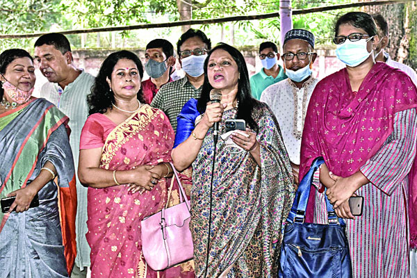 জাতীয় প্রেস ক্লাবে শিশু আনন্দমেলা শুরু
