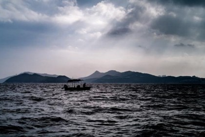 কঙ্গোতে নৌকা ডুবি, ৫১ মরদেহ উদ্ধার 

