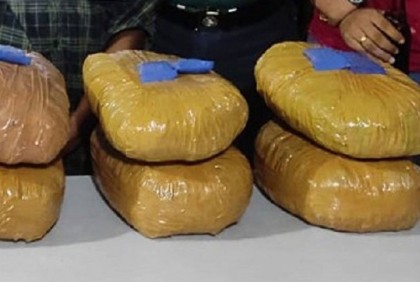 রাজধানীতে ২০ কেজি গাঁজাসহ আটক ২