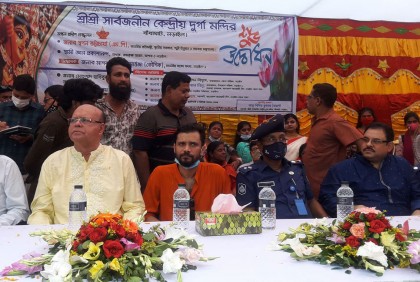 নড়াইলে কেন্দ্রীয় দুর্গা মন্দিরের উদ্বোধন