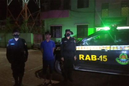 র‍্যাবের অভিযানে বিদেশী মদ ও বিয়ারসহ আটক ১