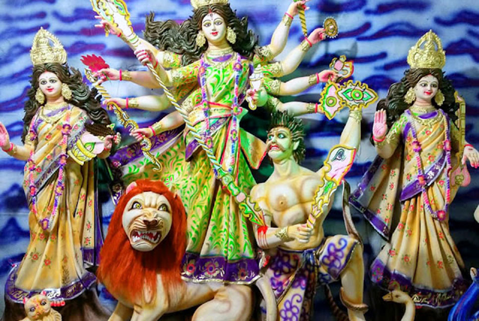 নাটোরে ৩৮৩ মন্দিরে দুর্গোৎসব শুরু