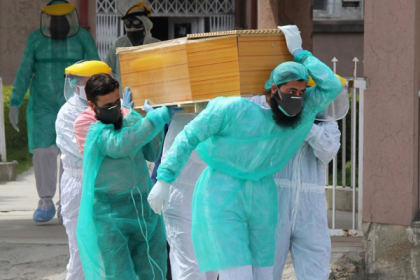 করোনা শনাক্ত ২৩ কোটি ৯০ লাখ, মৃত্যু ৪৮ লাখ ৭২ হাজার