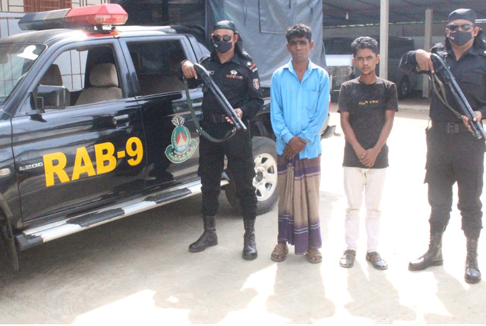 শায়েস্তাগঞ্জে দুই মাদক ব্যবসায়ী গ্রেফতার