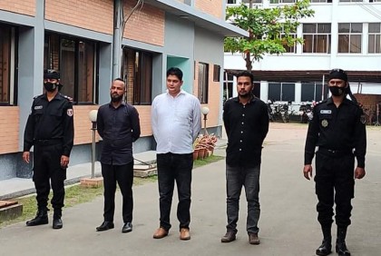 চাকরির প্রলোভনে টাকা আদায়, ৩ প্রতারক আটক