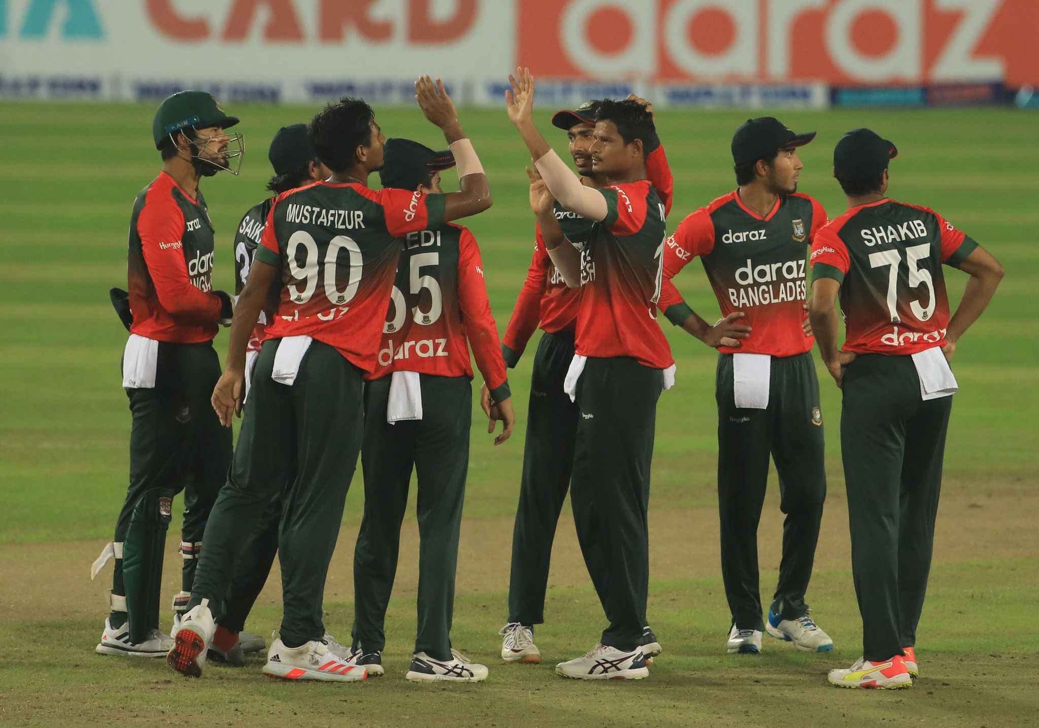 দ্বিতীয় প্রস্তুতি ম্যাচেও হারের মুখে বাংলাদেশ